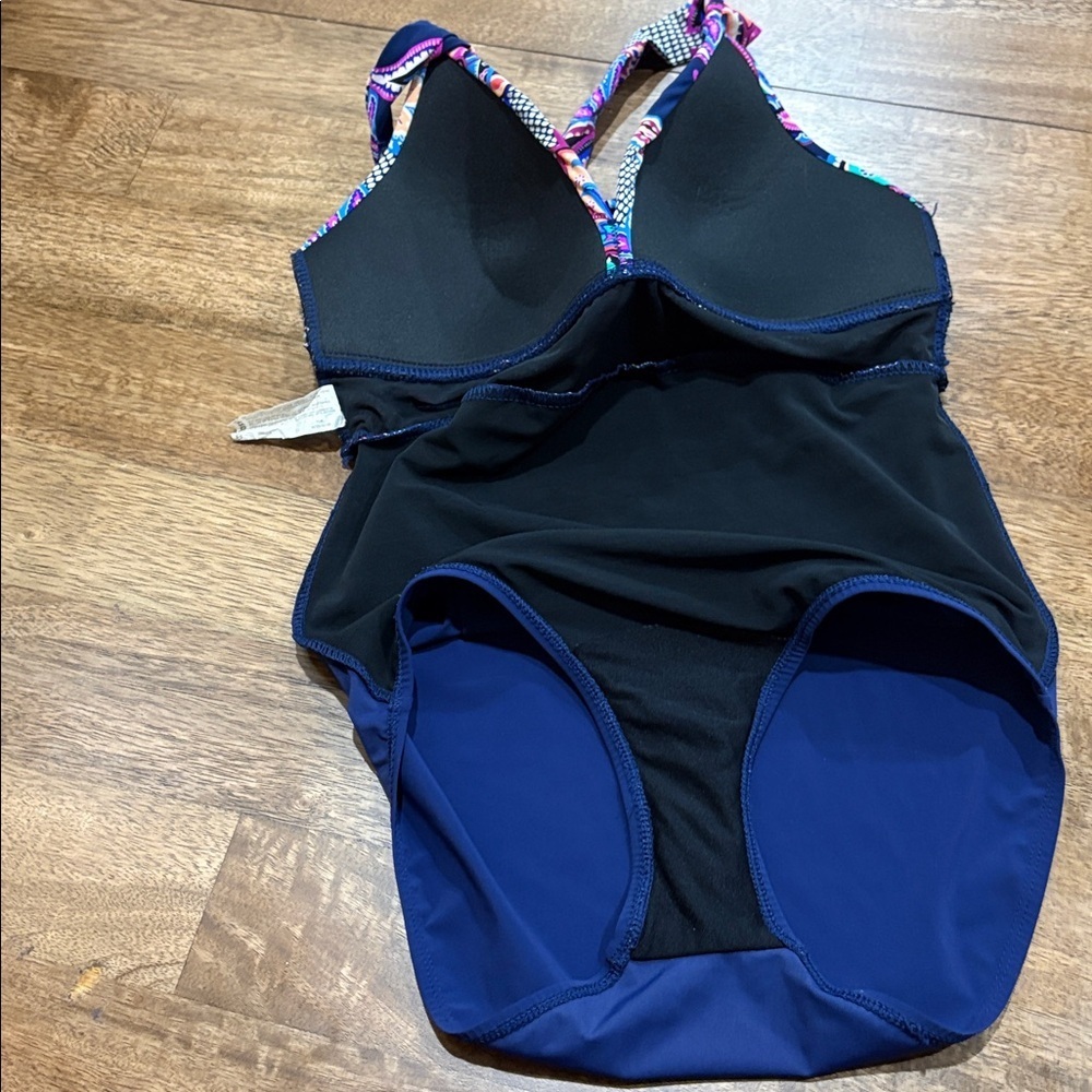 Christina swimsuit one piece size 10 - Picture 9 of 9